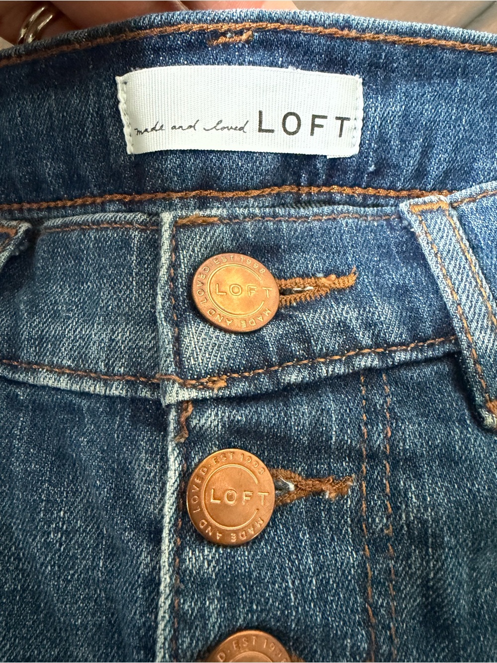 LOFT Blue Denim Button-Front Frayed Hem Women's Shorts - Picture 3 of 5